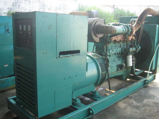 新源租赁发电机- 发电机碳刷磨损的原因是什么