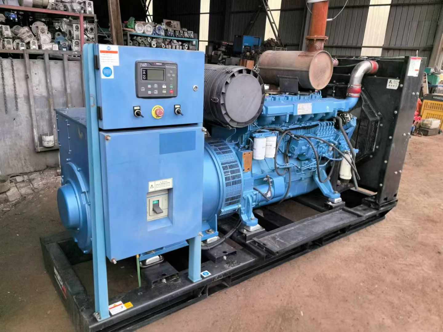 新源500kW 柴油发电机组可带动设备功率的计算公式是什么？