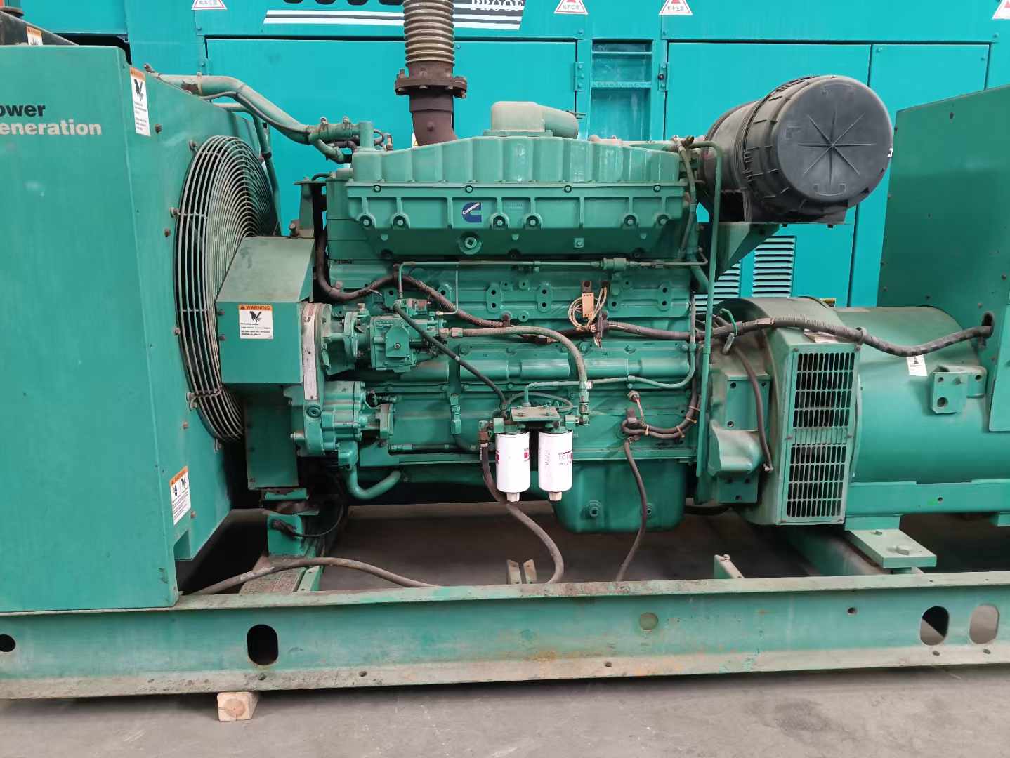 新源过载会对 600kW 柴油发电机组造成哪些损害？