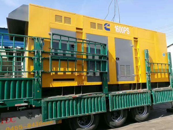 新源测量水冷式机油散热器密封件尺寸时的注意事项有哪些？